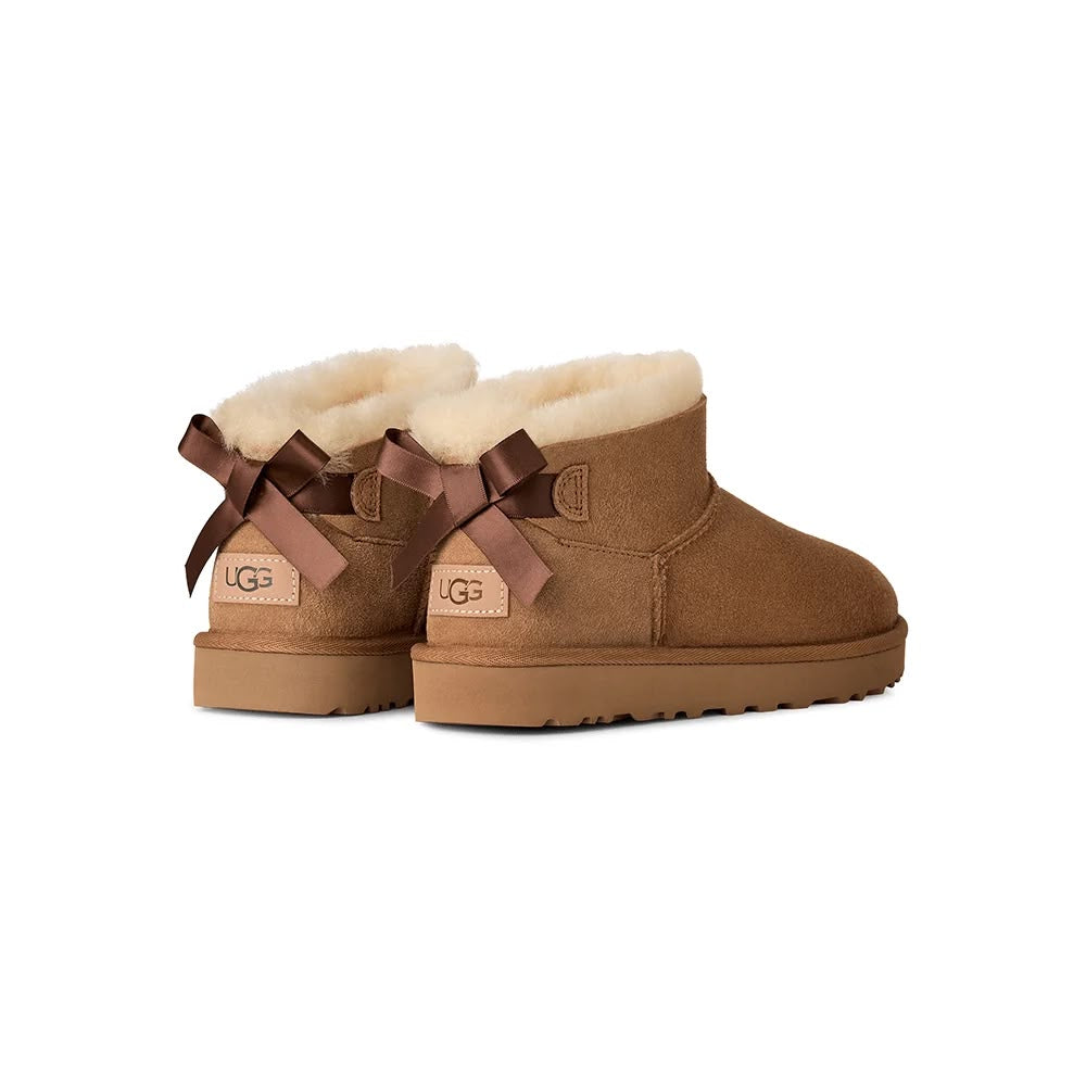 UGG מגף  נשים פפיון